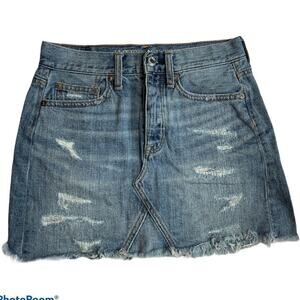 American Eagle Blue Denim Button Fly Distressed Raw Hem Mini Skirt Women's Sz 0